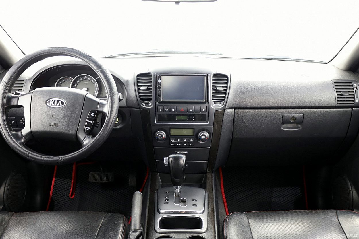 Kia Sorento | 4