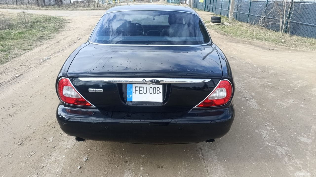 Jaguar XJ8 | 5