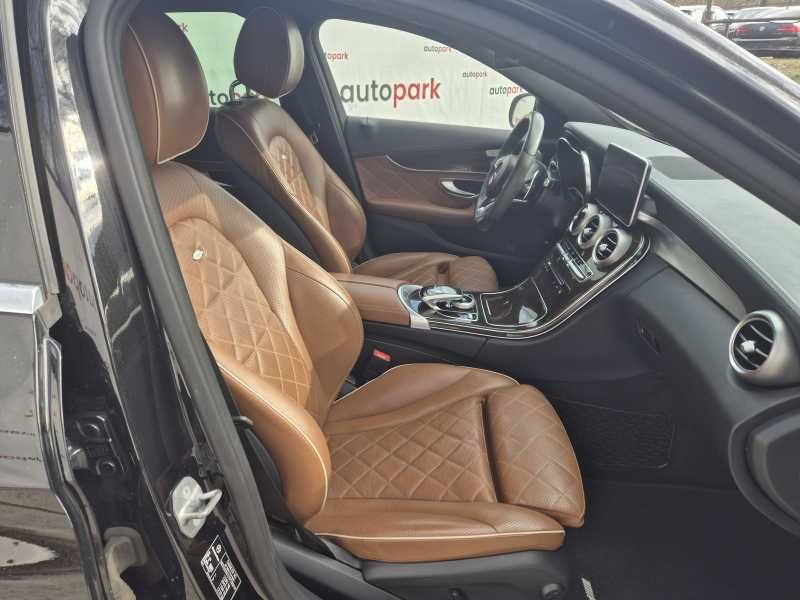 Mercedes-Benz C300 | 7