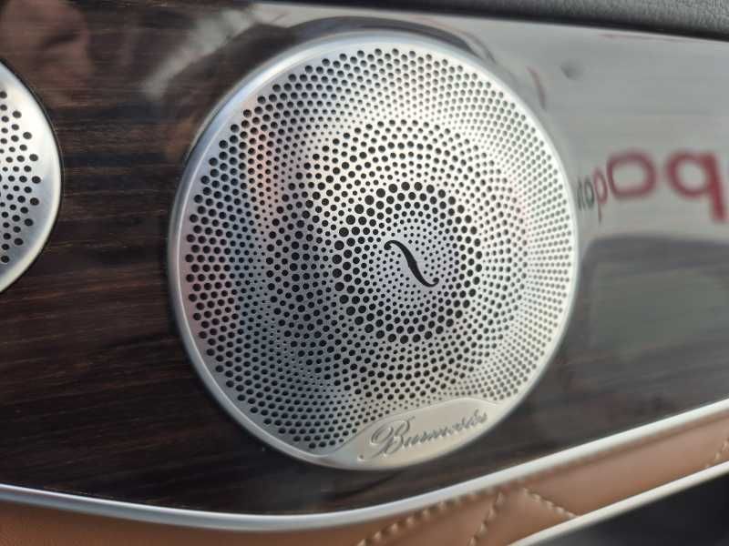 Mercedes-Benz C300 | 9