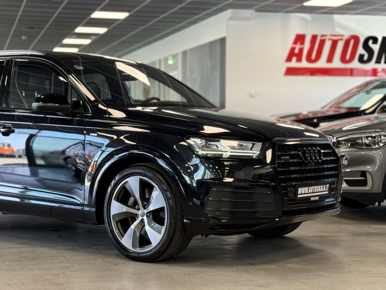Audi Q7 | 39