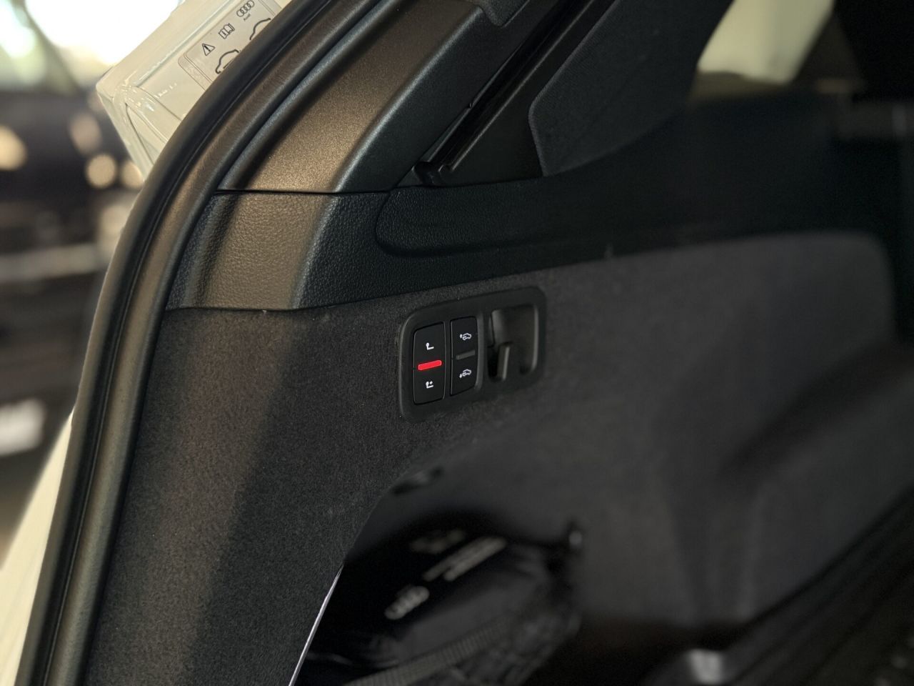 Audi Q7 | 15