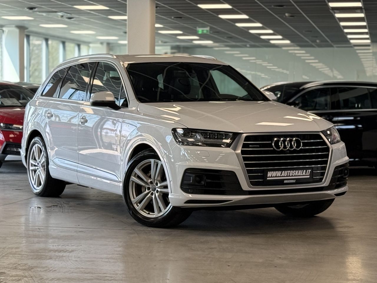 Audi Q7 | 9