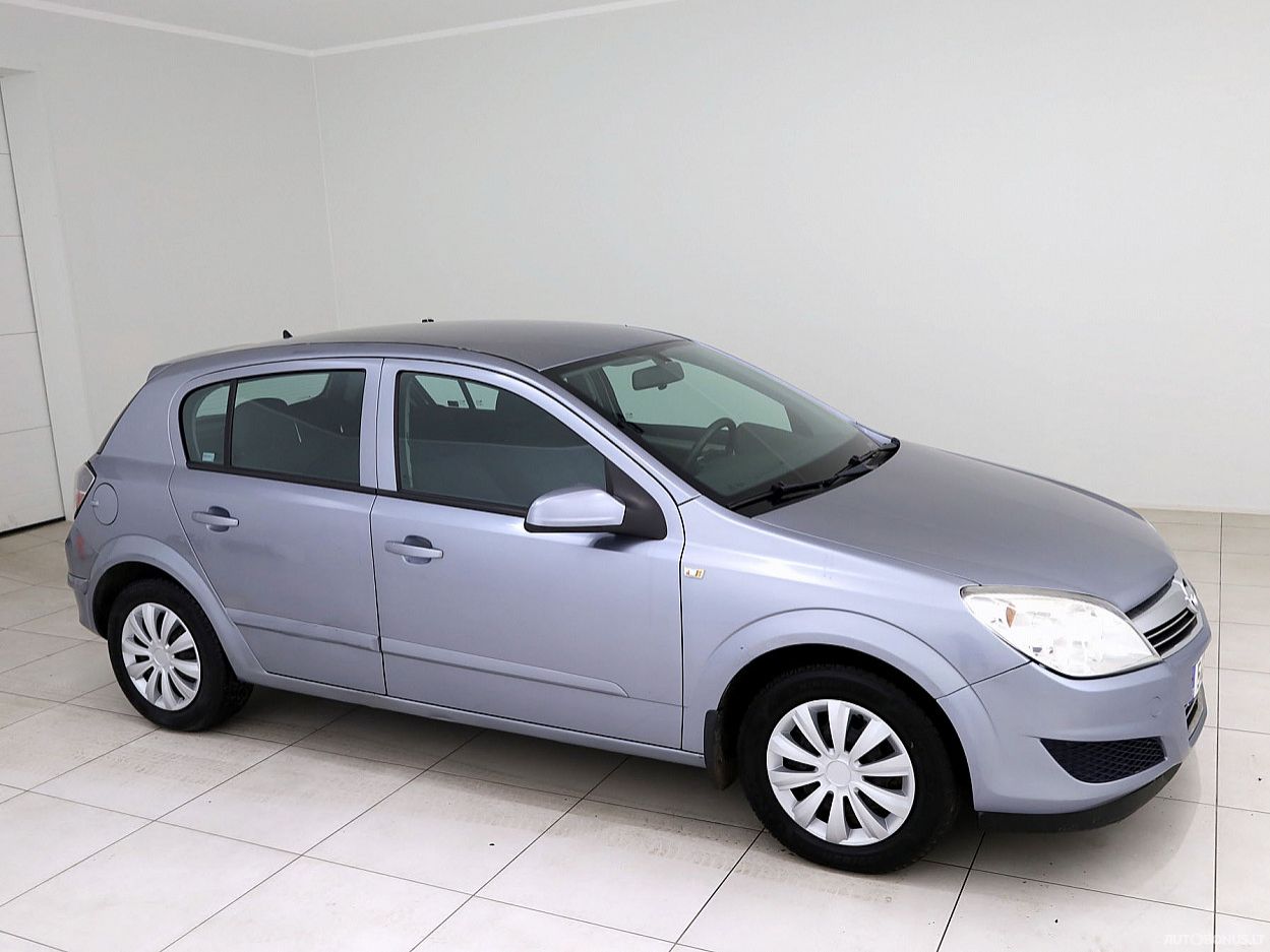 Opel Astra, 1.4 l., Хэтчбек