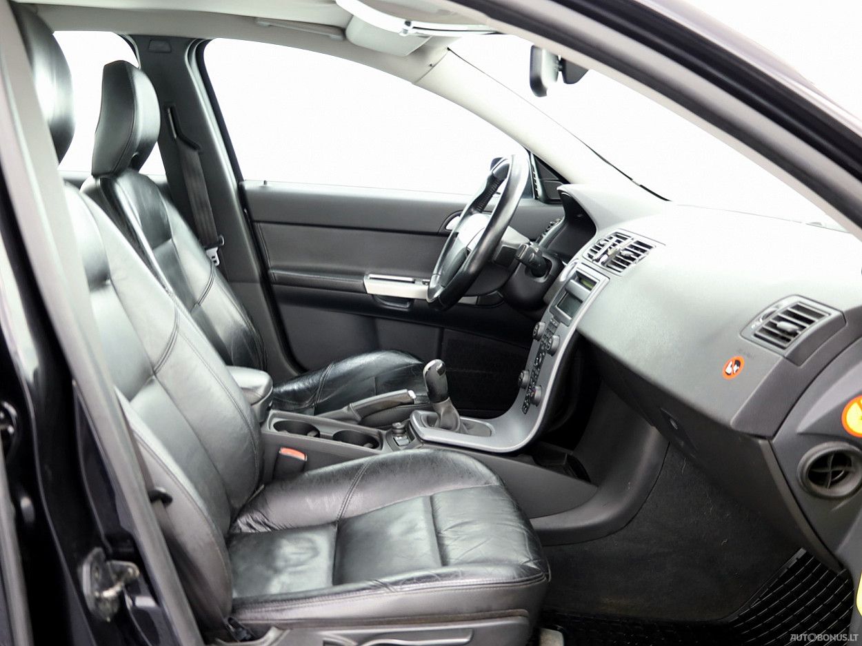 Volvo S40 | 5