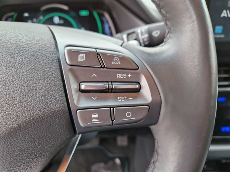 Hyundai IONIQ | 9