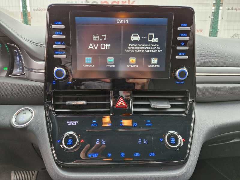 Hyundai IONIQ | 10
