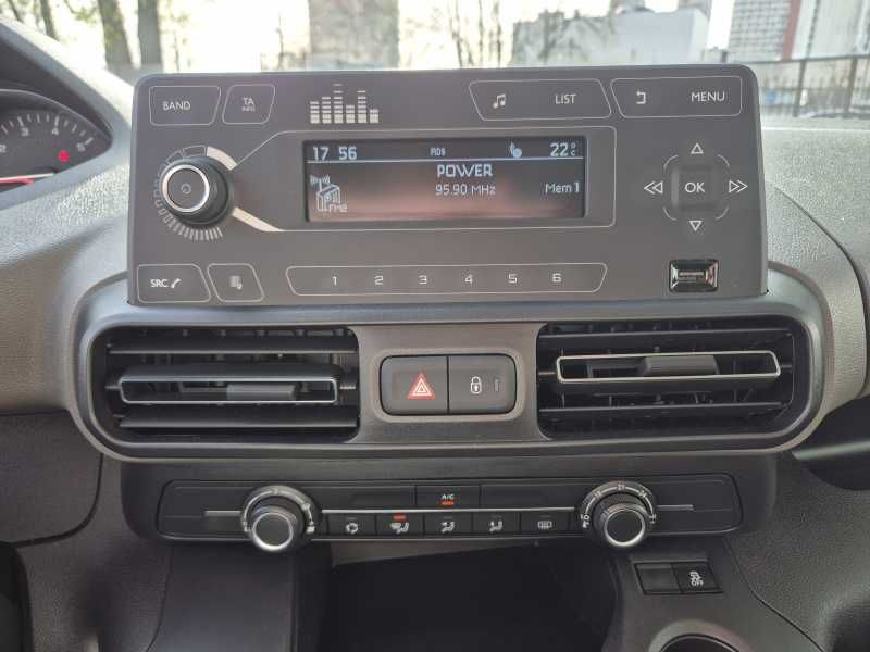 Peugeot Rifter | 12
