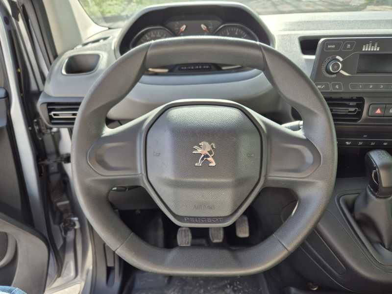 Peugeot Rifter | 10