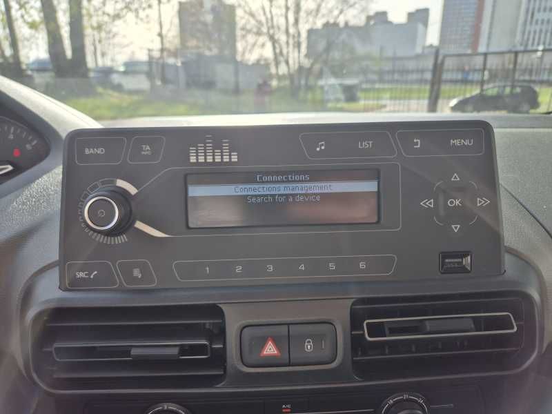 Peugeot Rifter | 13