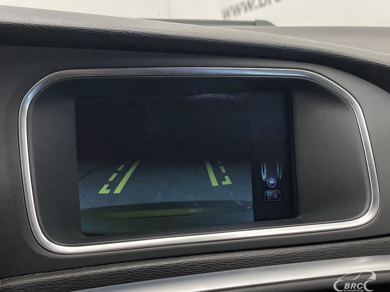 Volvo V40 | 29
