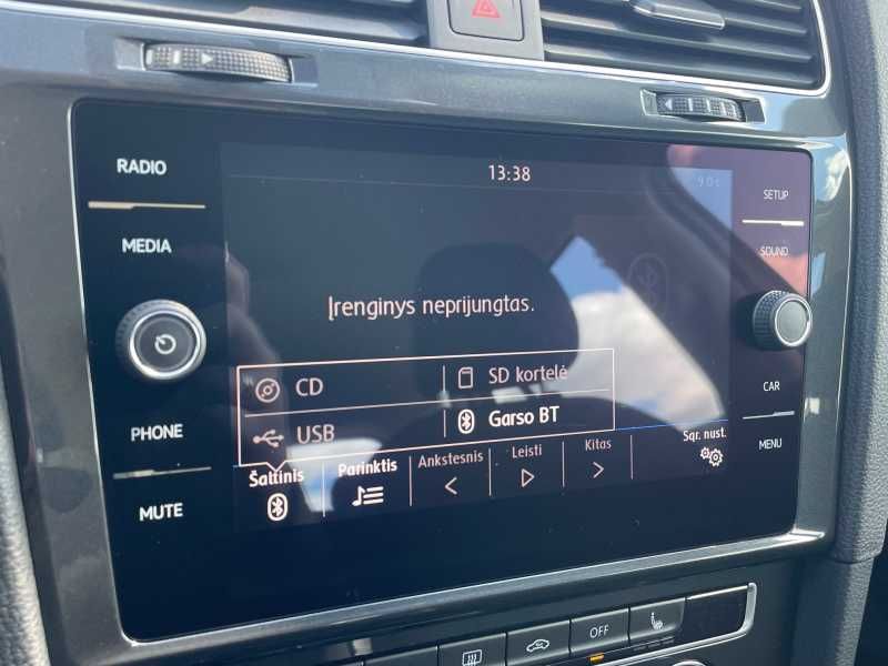 Volkswagen Golf | 11