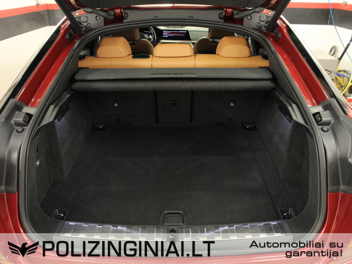 BMW X6 | 36