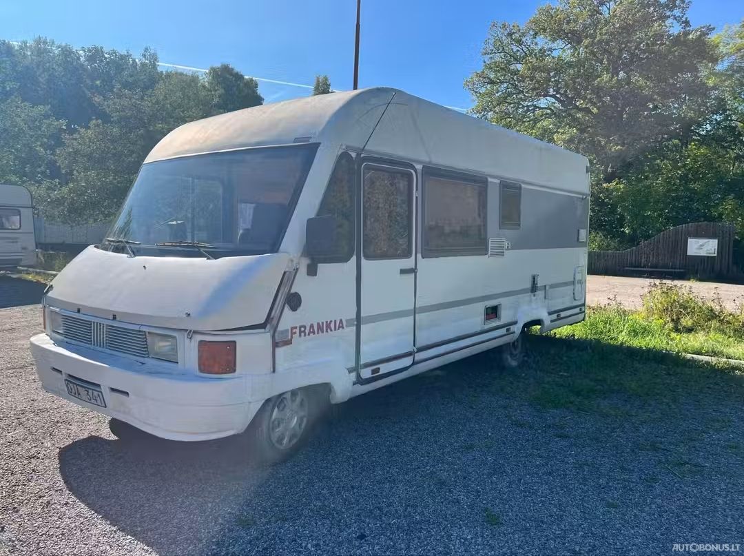 Fiat Ducato Frankia 630 TSL, Прицепной домик