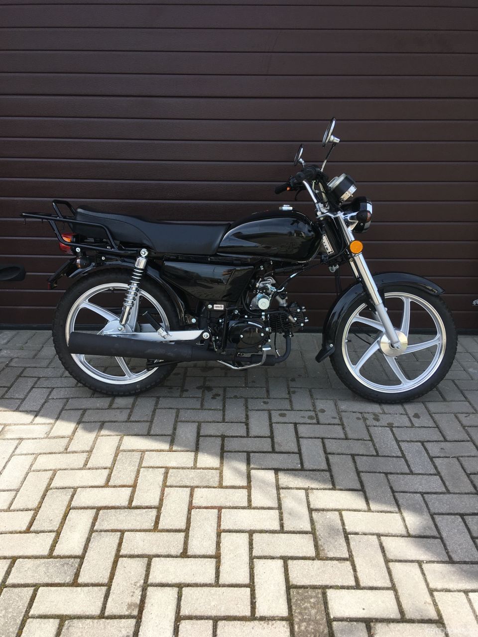 Mopedas/Motoroleris | 1