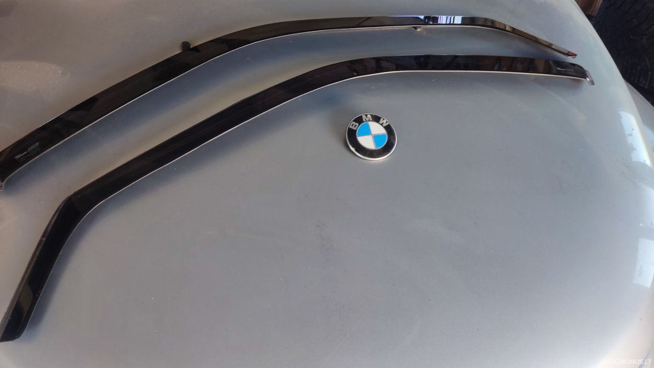 BMW 3 serija, Sedanas | 7
