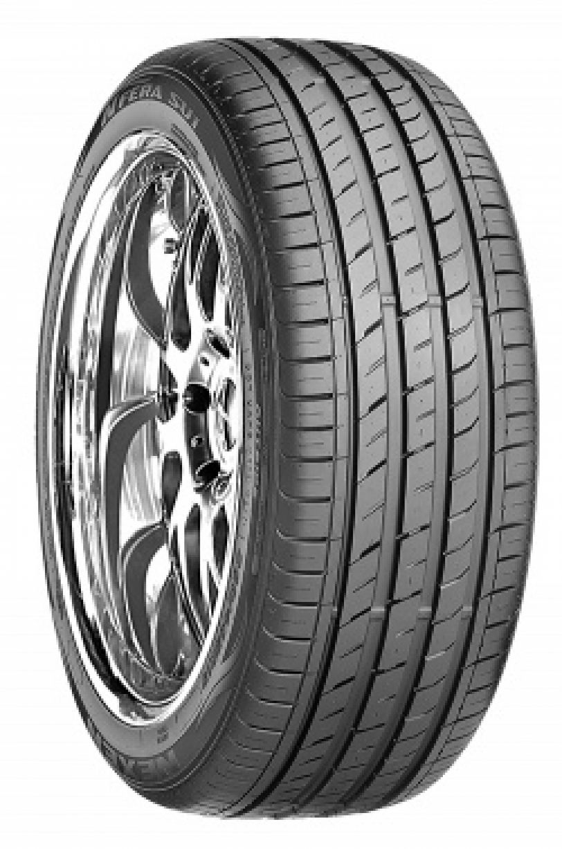 Nexen 255/45R20 летние шины