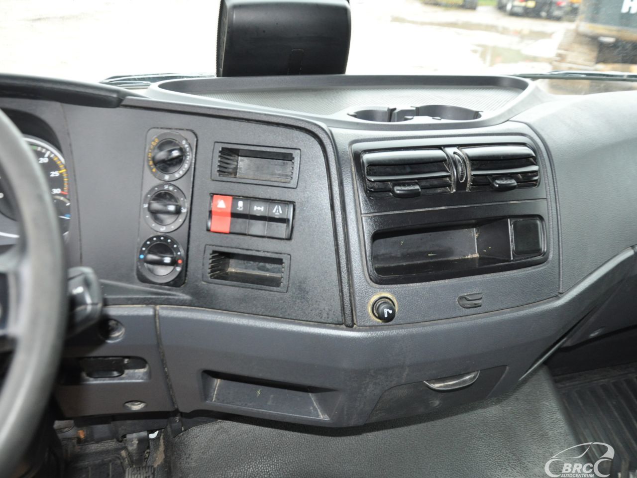 Mercedes-Benz Atego, Hard side body | 12