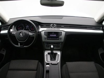 Volkswagen Passat | 1
