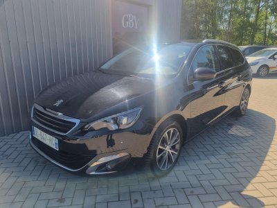 Peugeot 308, 1.2 l., universal