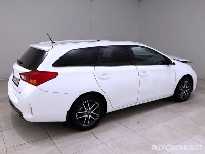 Toyota Auris | 2