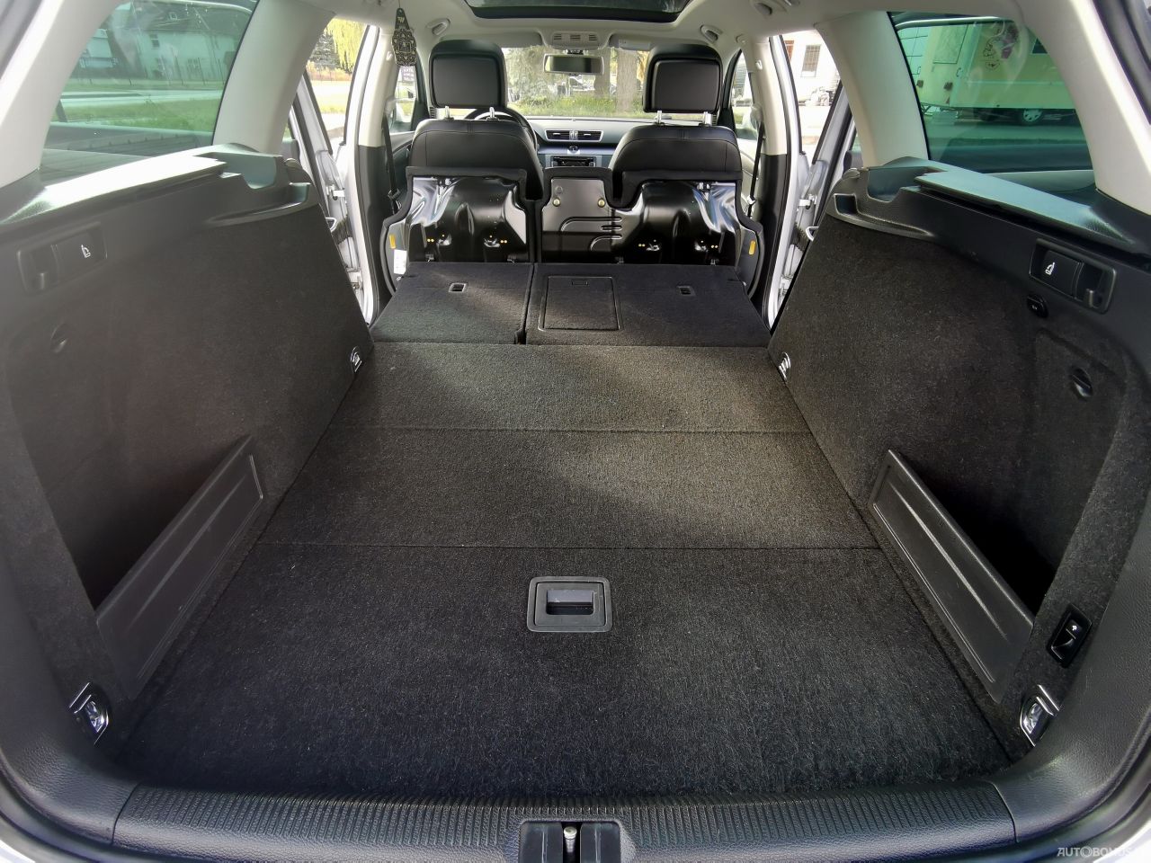 Volkswagen Passat | 11