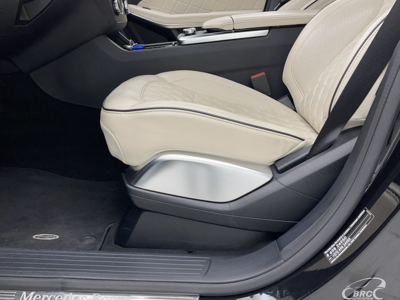Mercedes-Benz GL500 | 29