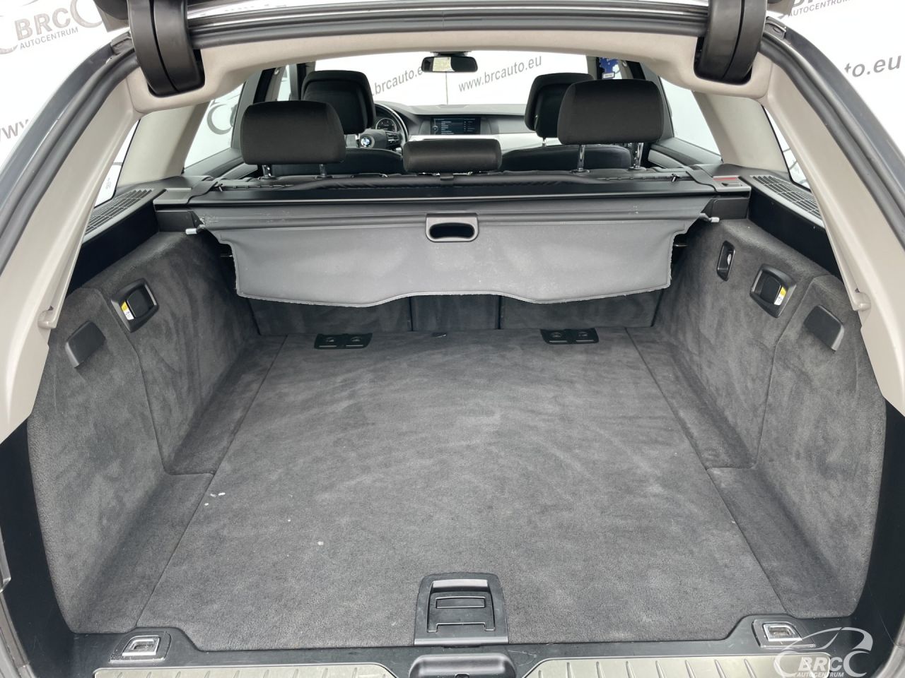 BMW 530 | 12