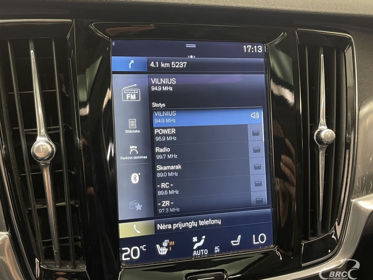 Volvo S90 | 36