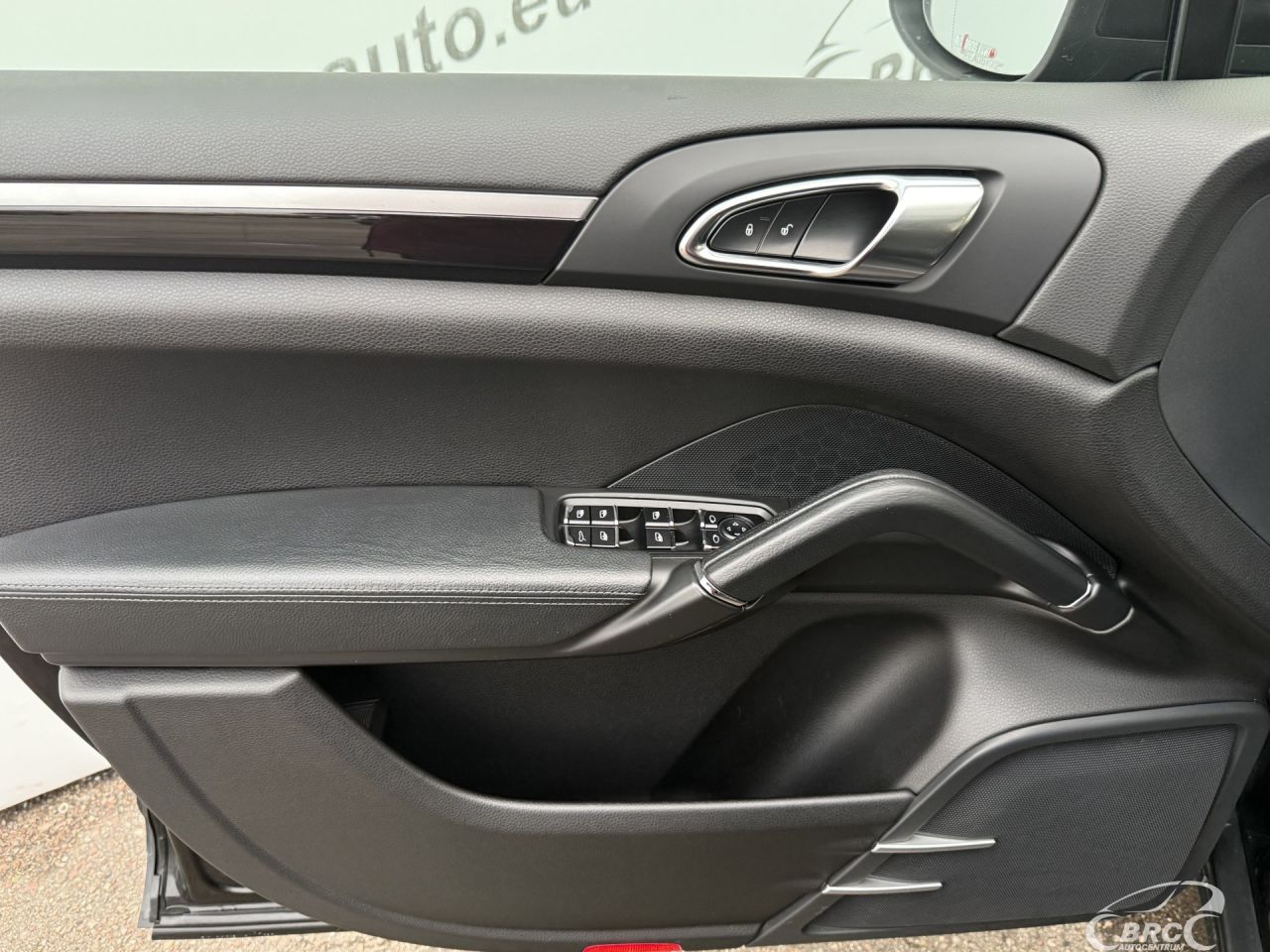 Porsche Cayenne | 35