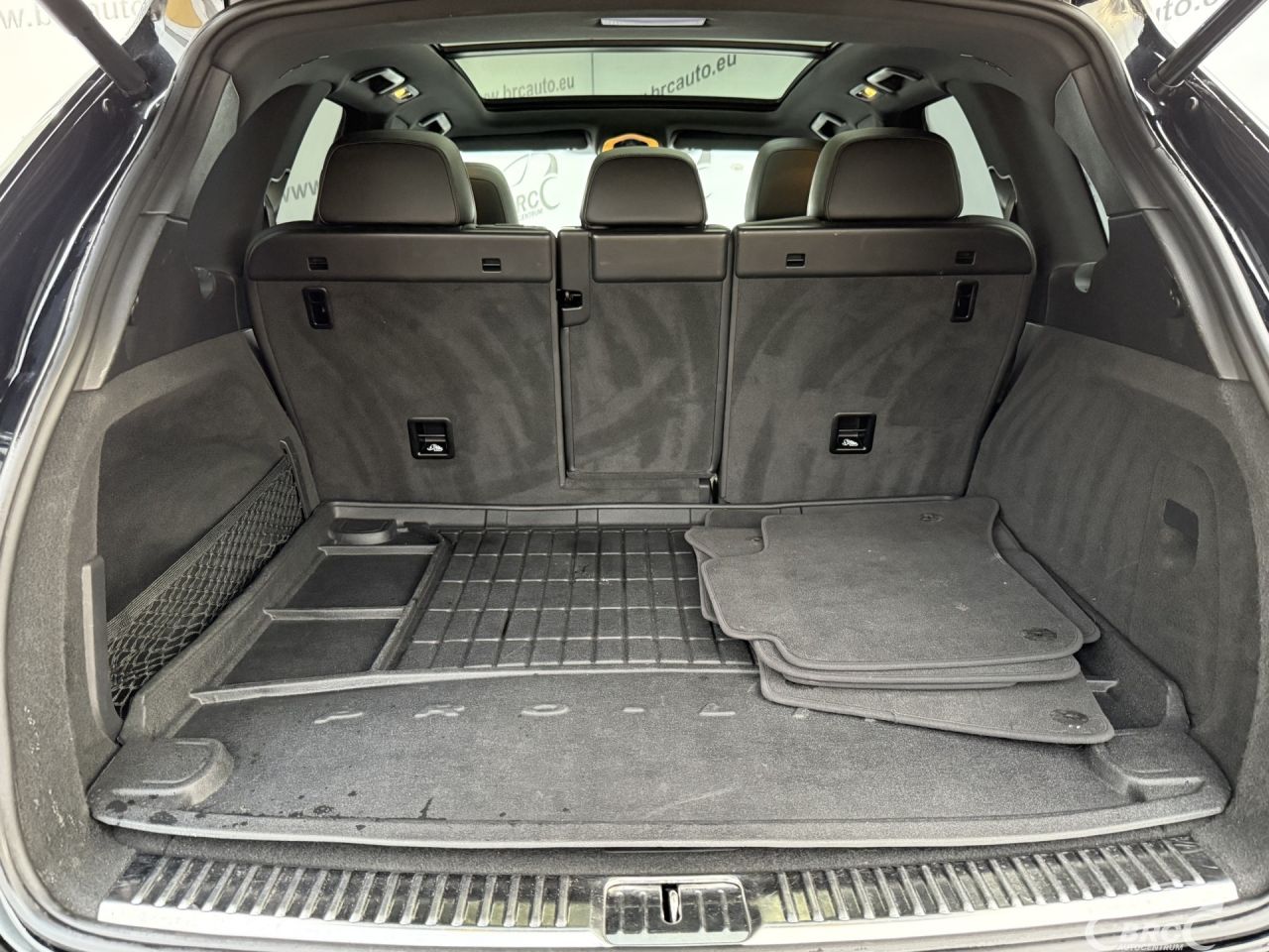 Porsche Cayenne | 24