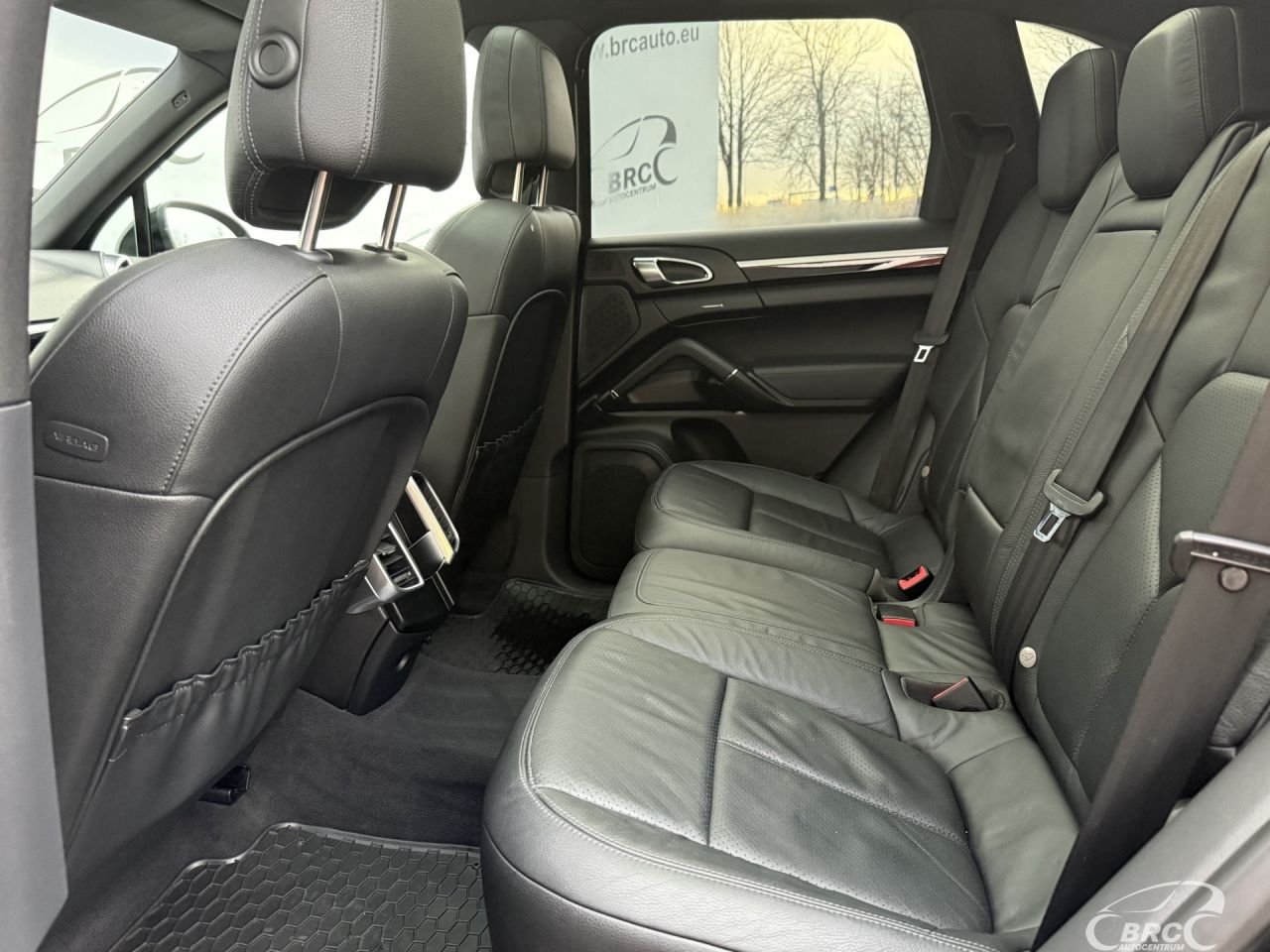 Porsche Cayenne | 29