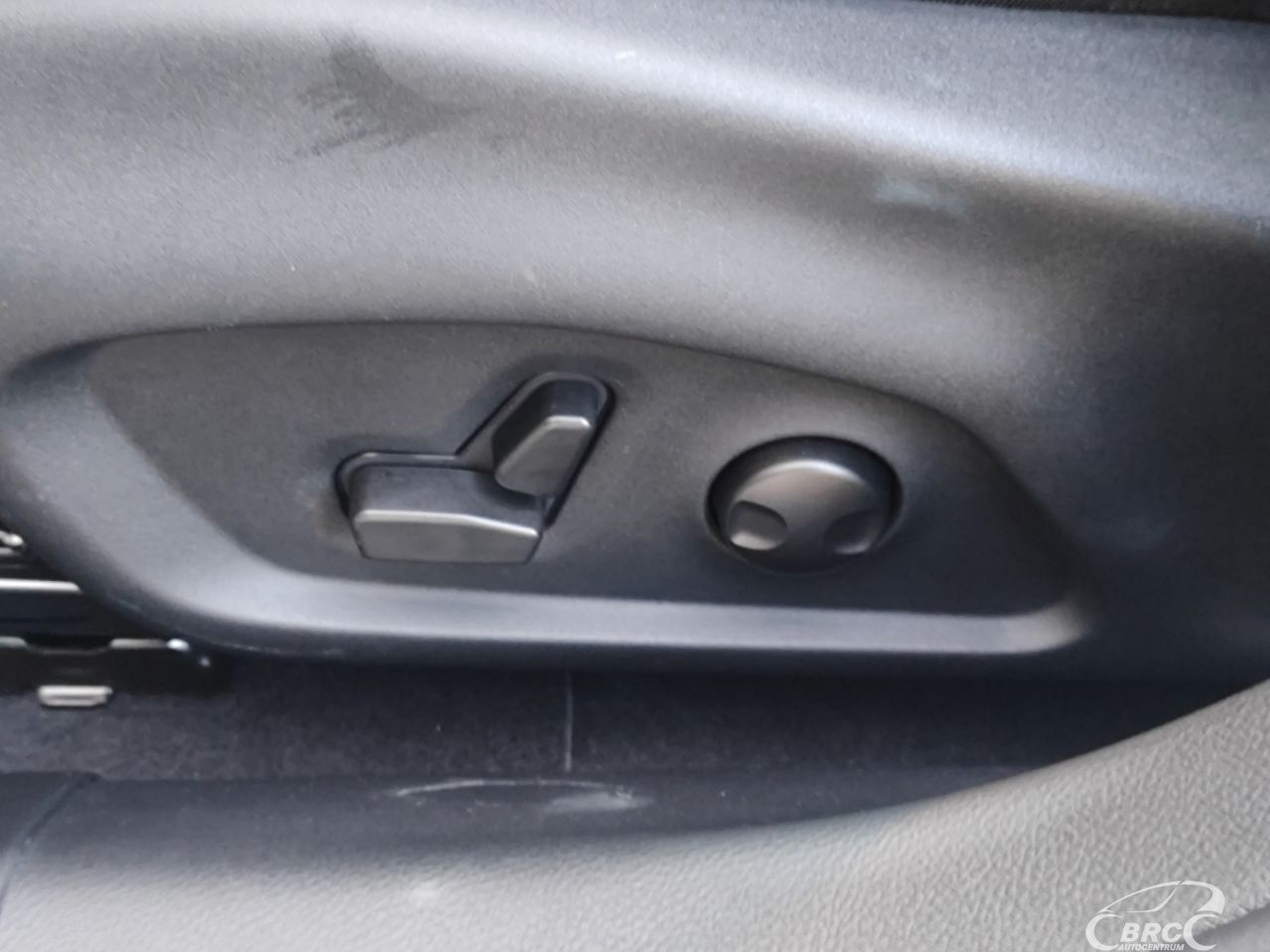 Jeep Compass | 24