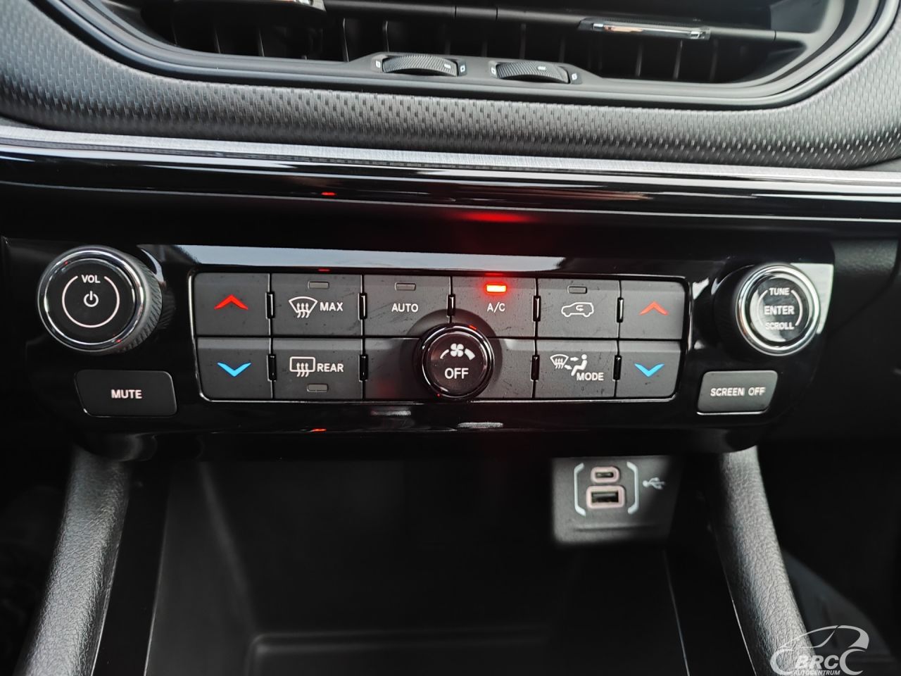Jeep Compass | 36