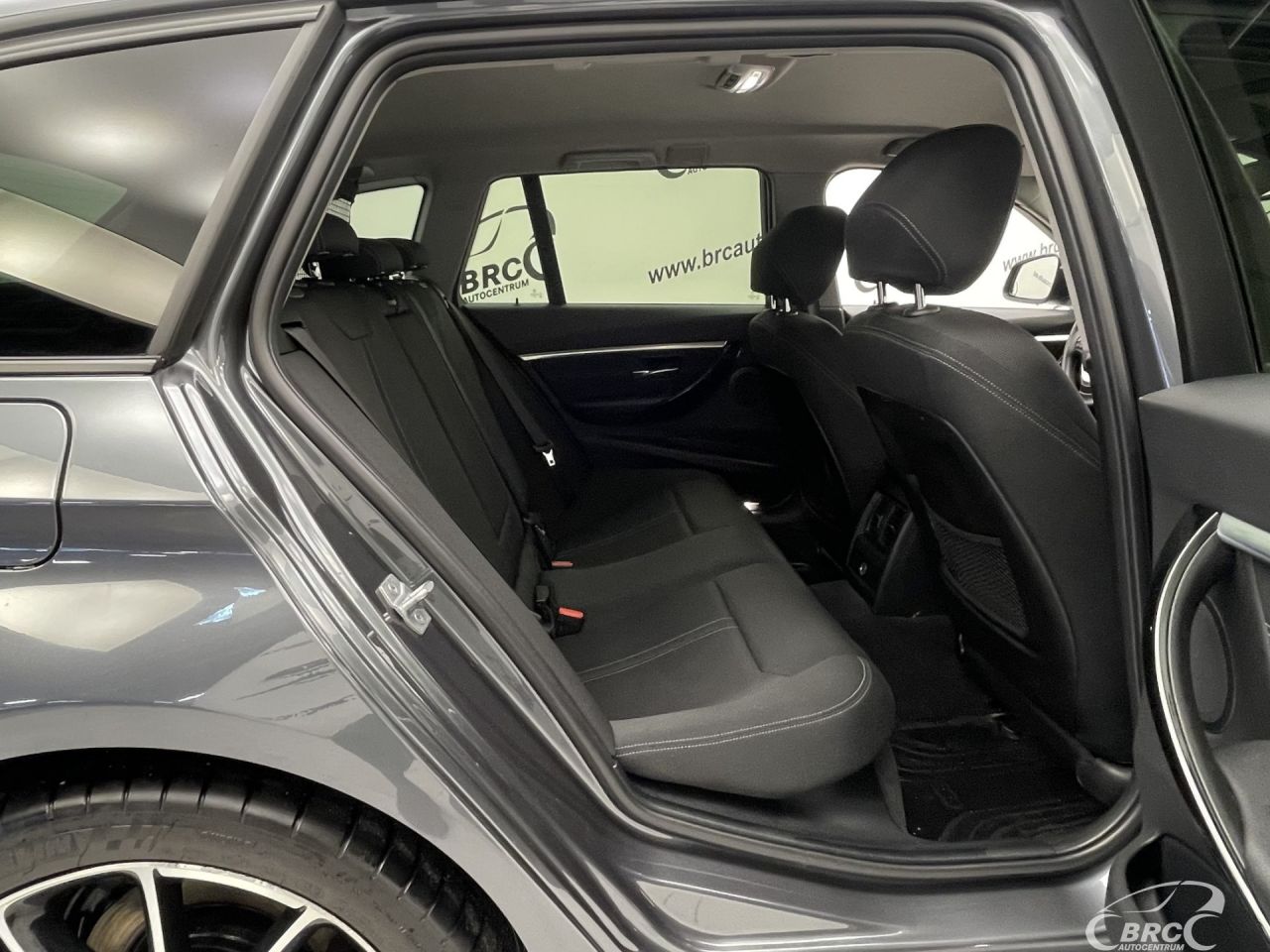 BMW 320 | 9
