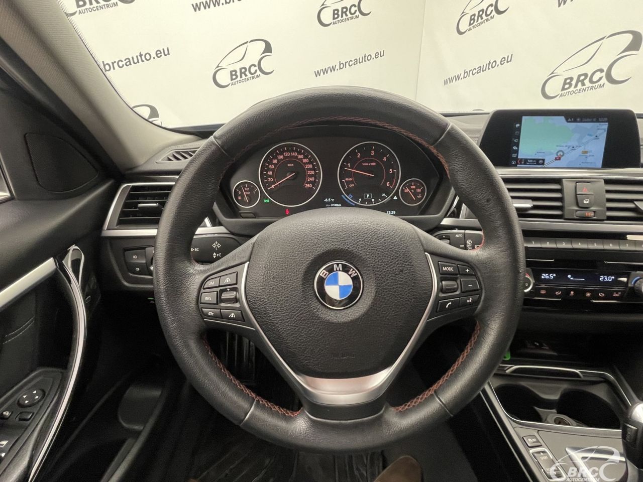 BMW 320 | 27