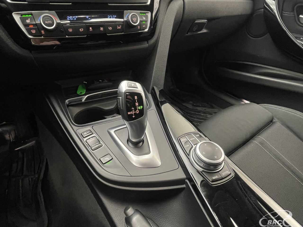 BMW 320 | 25