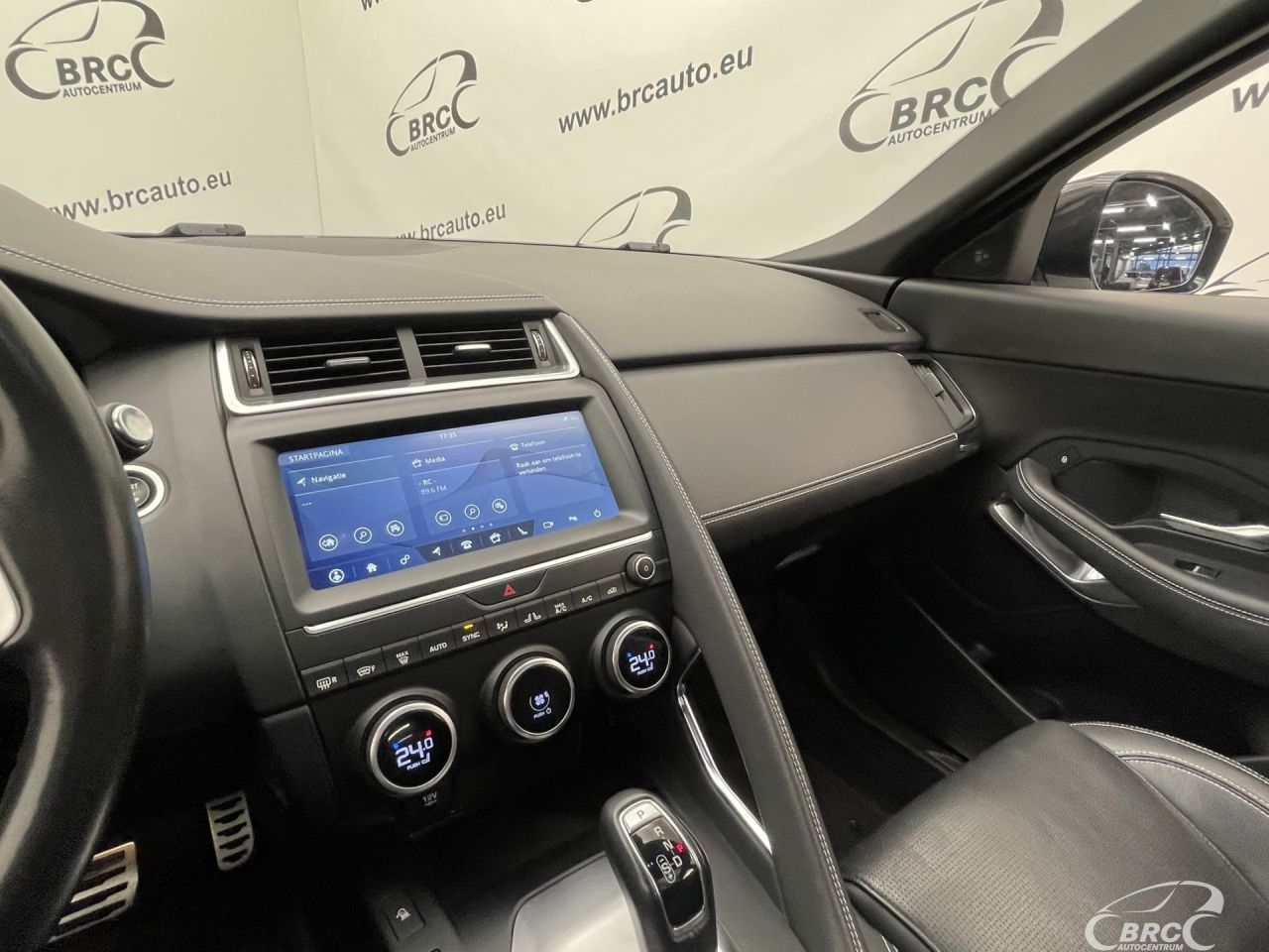 Jaguar E-Pace | 27