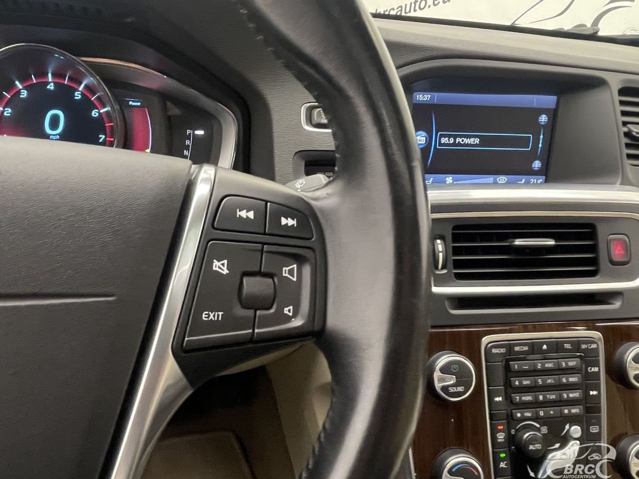 Volvo S60 | 27