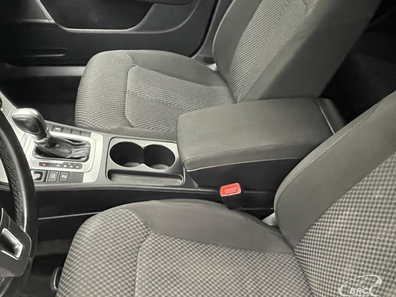 Volkswagen Passat | 22