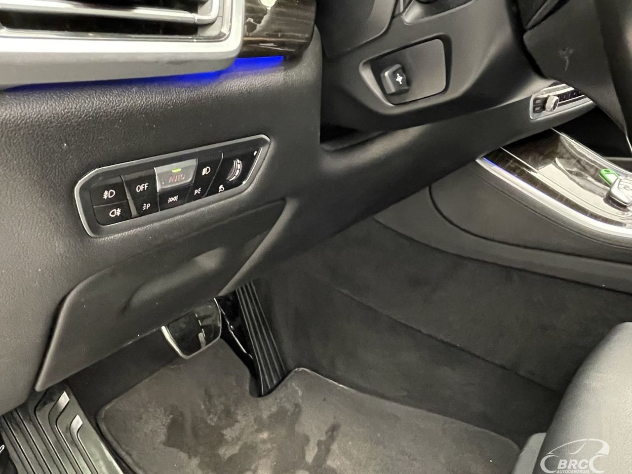 BMW X5 | 24