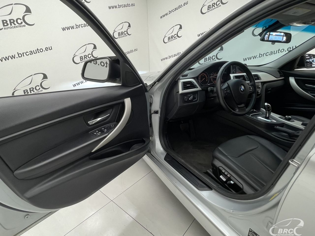 BMW 320 | 16