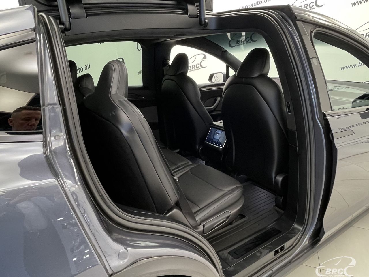 Tesla Model X | 23