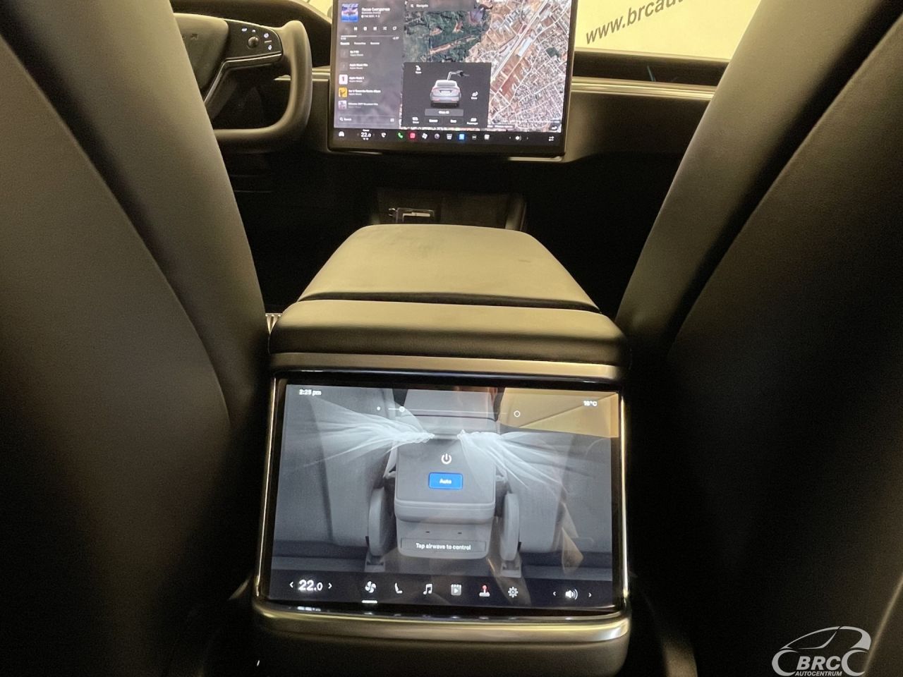 Tesla Model X | 24