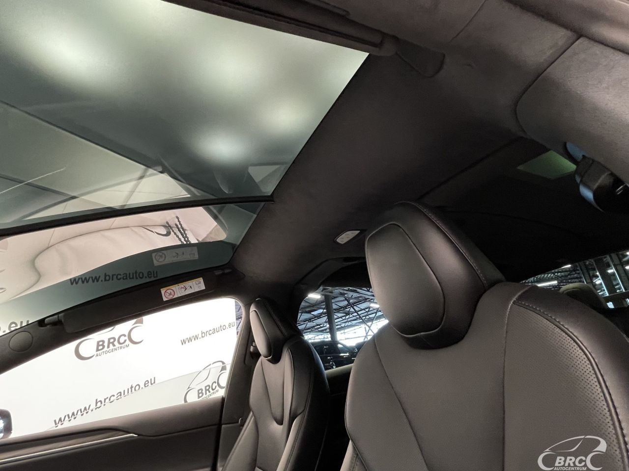 Tesla Model X | 45