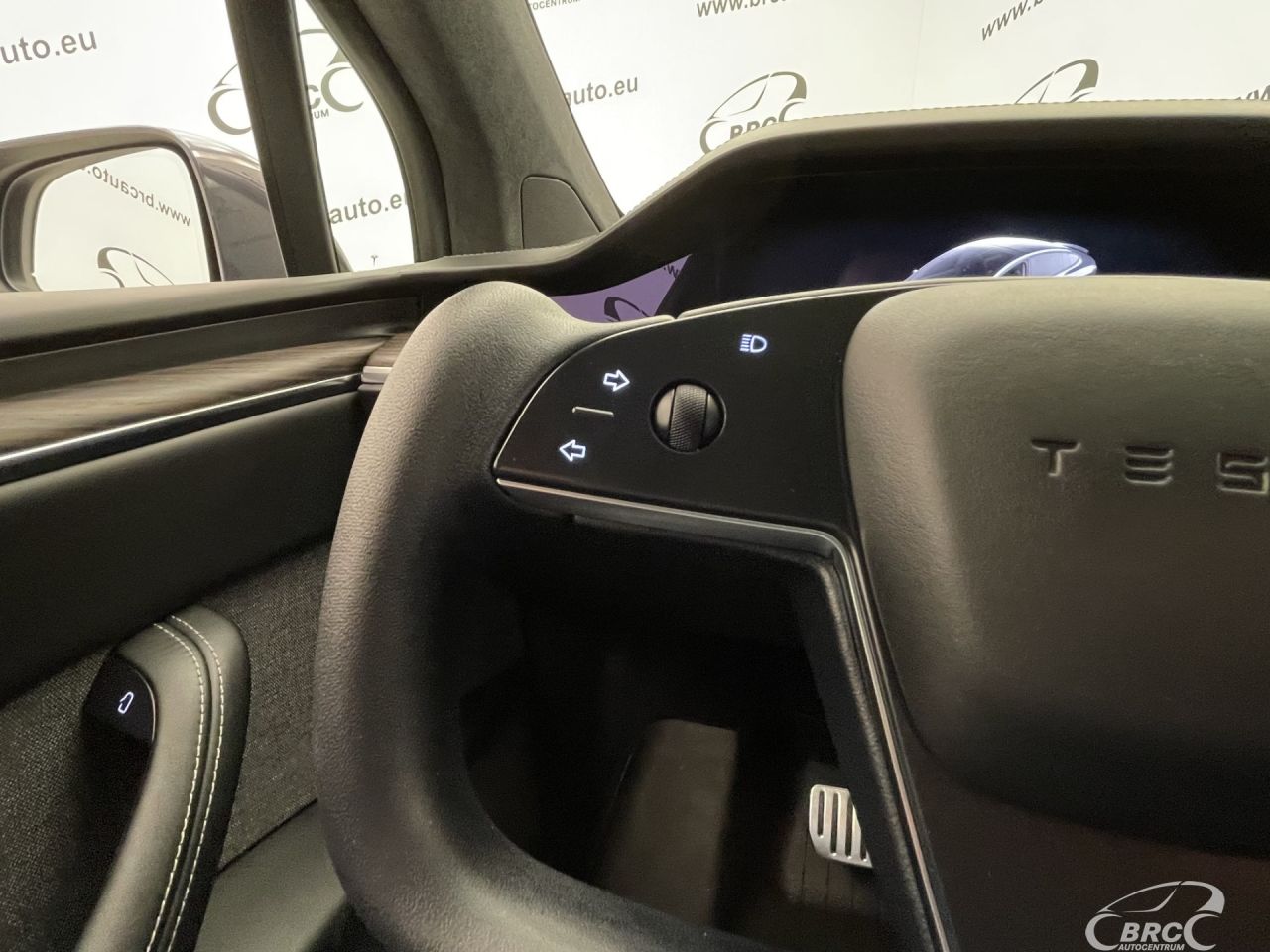 Tesla Model X | 54