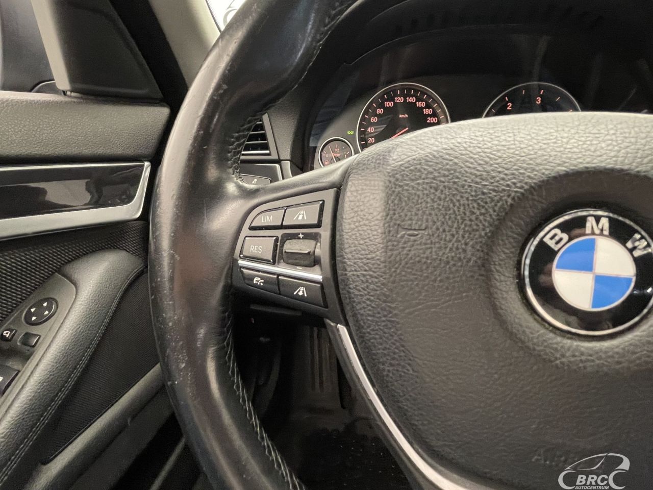 BMW 530 | 29
