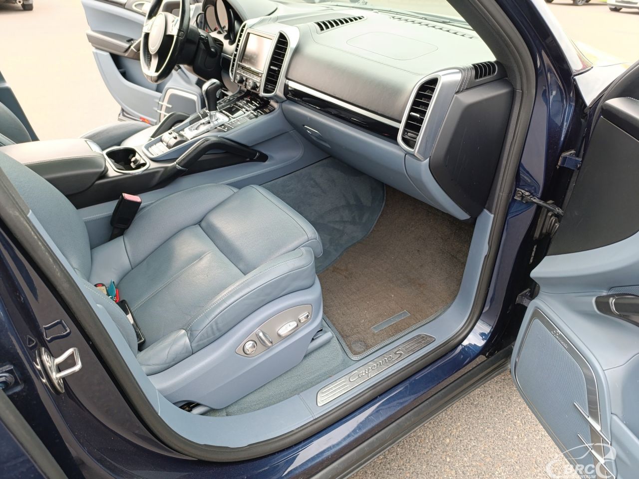Porsche Cayenne | 17