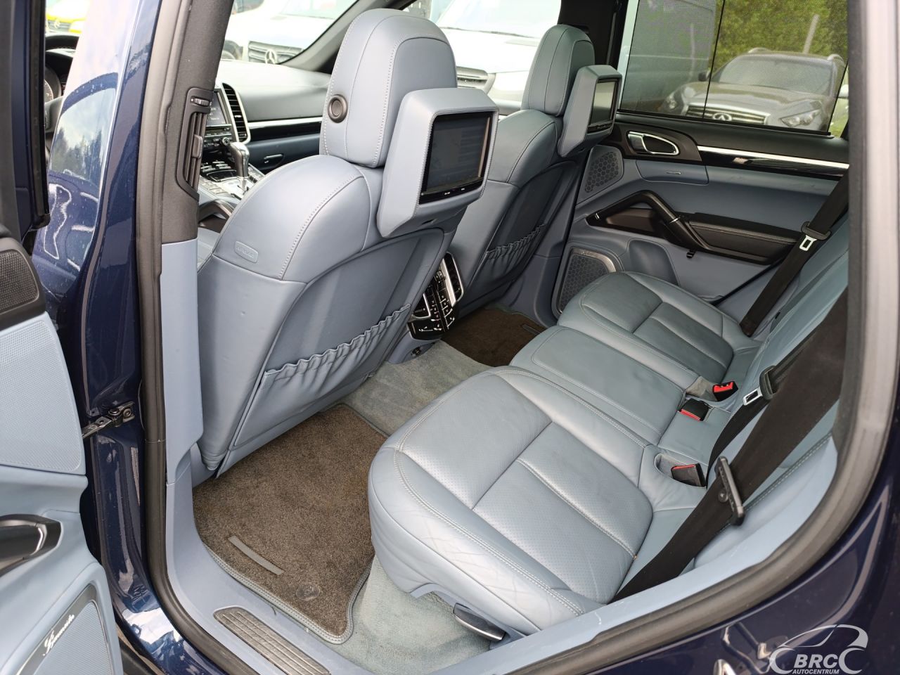 Porsche Cayenne | 15