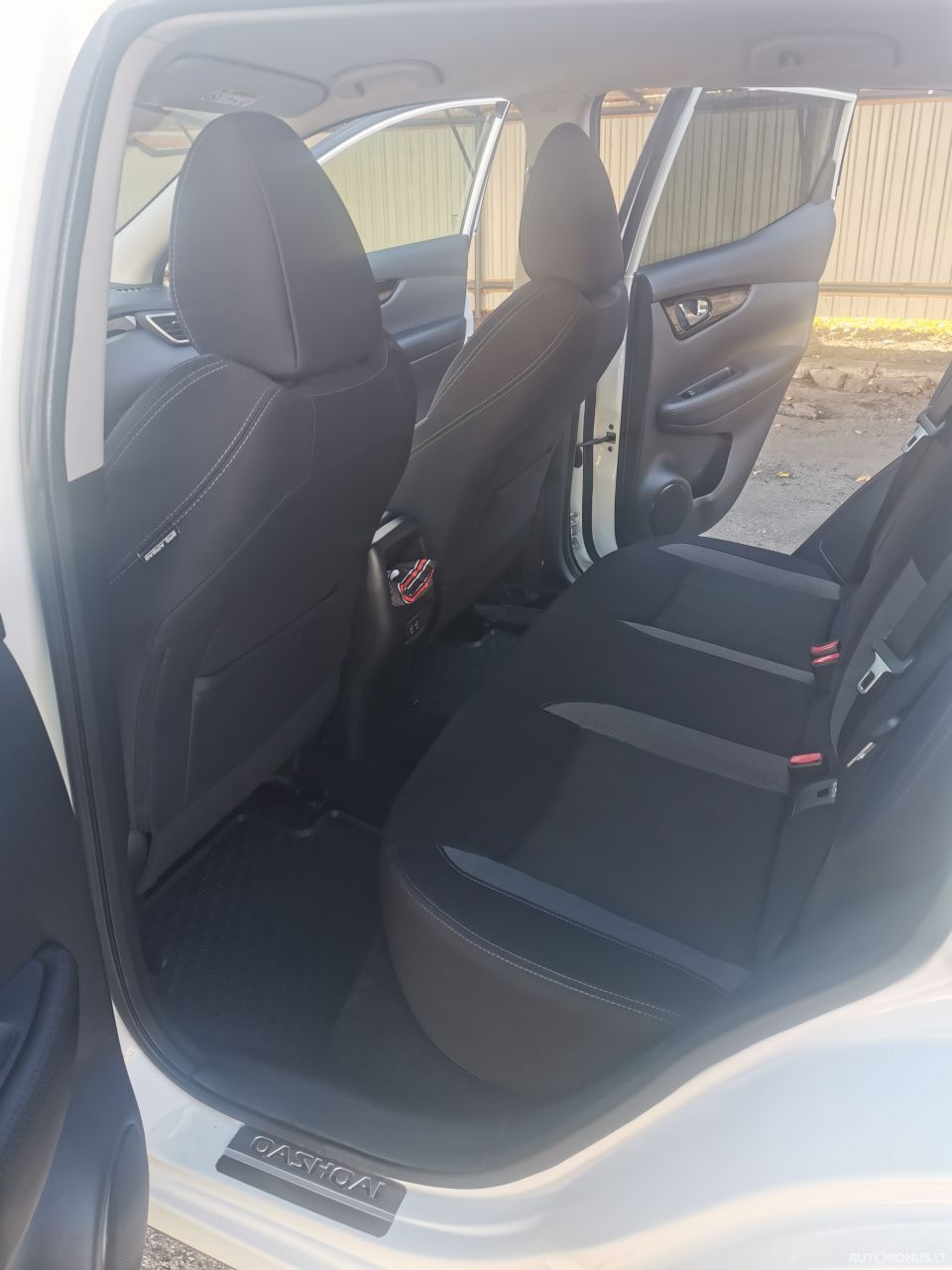 Nissan Qashqai | 12
